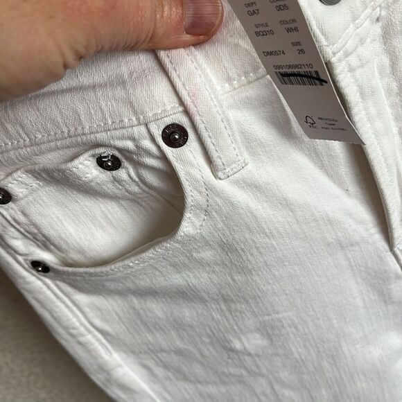 J Crew 9‎ Inch toothpick jean in white wash Womens Size  26 - Picture 3 of 10